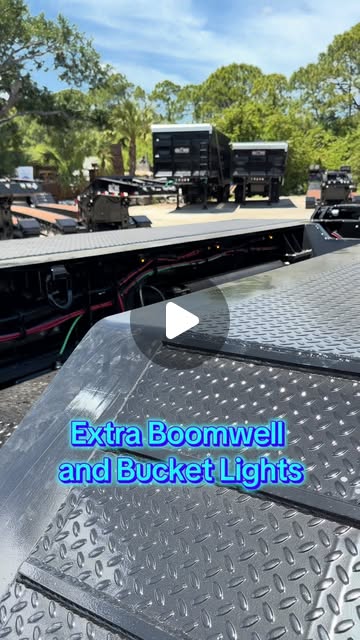 55-Ton Lowboy with 3+1 Axle Configuration thumbnail