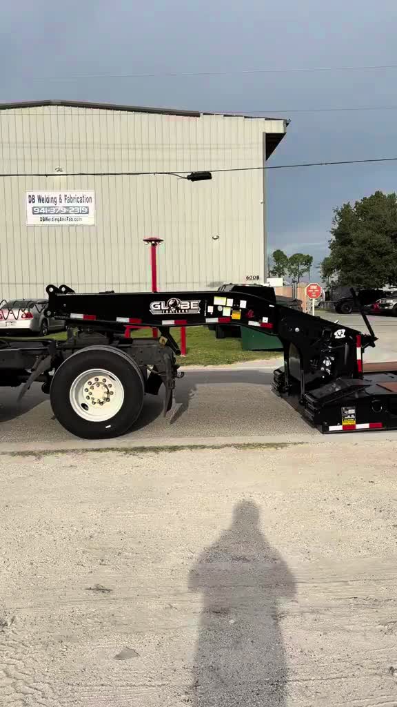Trailers Stacked for Transport thumbnail