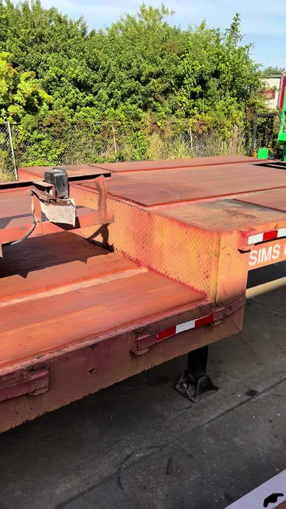 Re-Decking Different Types of Trailers thumbnail